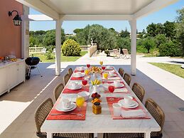 Belvilla by OYO Gira Sole