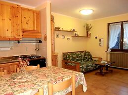 On a Residence, Near the Lake, With Swimming Pool and Terrace