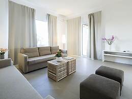 Luxury Villa in Marsala With Pool and Private Garden and Near the Sea