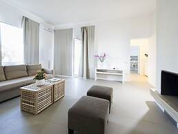 Luxury Villa in Marsala With Pool and Private Garden and Near the Sea