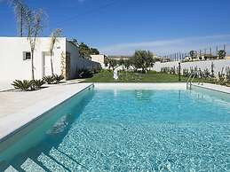 Luxury Villa in Marsala With Pool and Private Garden and Near the Sea