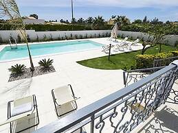 Luxury Villa in Marsala With Pool and Private Garden and Near the Sea