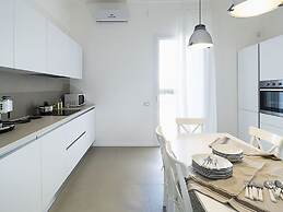 Luxury Villa in Marsala With Pool and Private Garden and Near the Sea