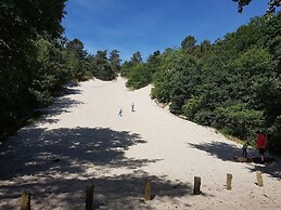 Rustic Farmhouse Retreat in Groet