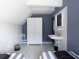 Rustic Farmhouse Retreat in Groet