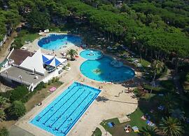 Belvilla by OYO Baia Domizia Villaggio Camping I3