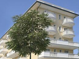 Residence Apartment Near the Beach