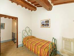 Belvilla by OYO Podere Uliveto