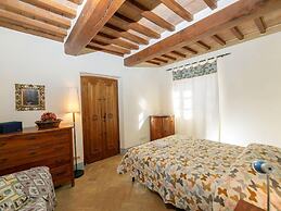 Belvilla by OYO Podere Uliveto