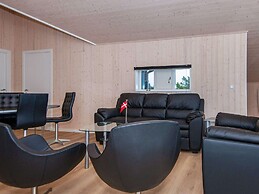 Holiday Home in Henne