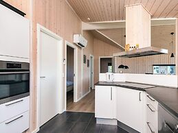 Holiday Home in Henne