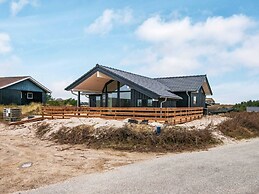 Holiday Home in Henne