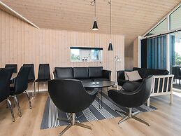 Holiday Home in Henne