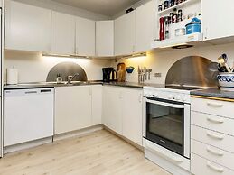 Beachside Serenity-by Traum