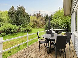 Beachside Serenity-by Traum