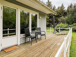 Beachside Serenity-by Traum