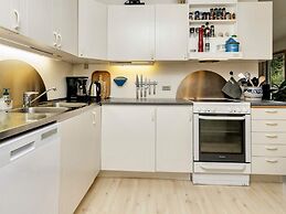 Beachside Serenity-by Traum