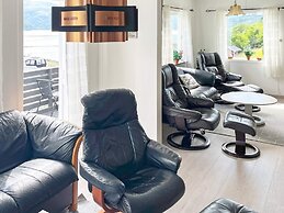 8 Person Holiday Home in Barmen