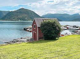 8 Person Holiday Home in Barmen