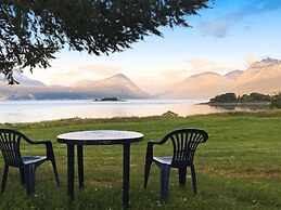 6 Person Holiday Home in Storsteinnes
