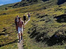 6 Person Holiday Home in Storsteinnes