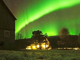 6 Person Holiday Home in Storsteinnes