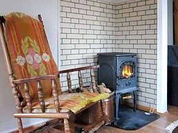 6 Person Holiday Home in Storsteinnes