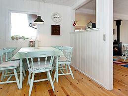6 Person Holiday Home in Børkop