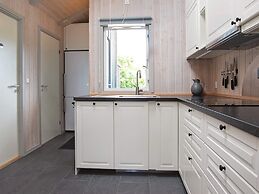 6 Person Holiday Home in Vaeggerlose