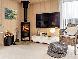 Holiday Home in Hals