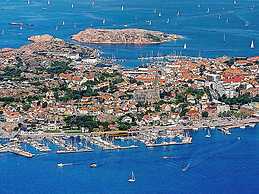 2 Person Holiday Home in Lysekil