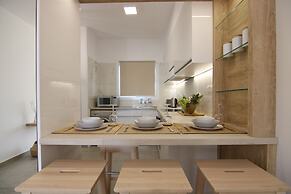 Phaedrus Living: Seaside Luxury Flat Limnaria 153