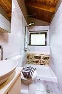 Ellafos Traditional Living