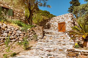 Ellafos Traditional Living