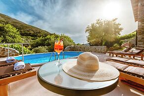 Ellafos Traditional Living