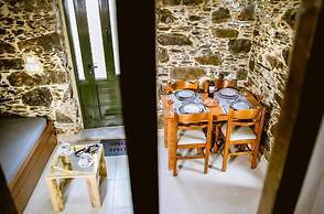 Ellafos Traditional Living