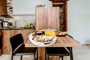 Ellafos Traditional Living