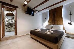 Ellafos Traditional Living