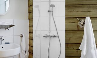 Holiday Home in Baarlo With Hot Tub