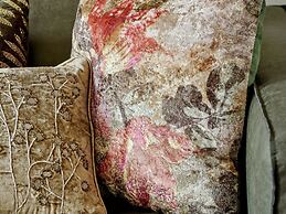 Holiday Home in Baarlo With Hot Tub