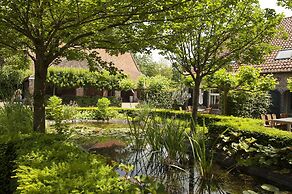 Holiday Home in Baarlo With Hot Tub