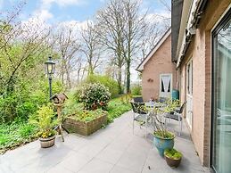 Holiday Home Near the Efteling With Garden
