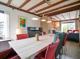 Holiday Home Near the Efteling With Garden