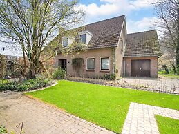Holiday Home Near the Efteling With Garden