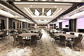 Limak Skopje Luxury Hotel