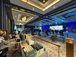 Limak Skopje Luxury Hotel