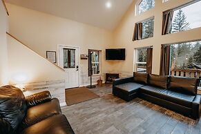 02gs - Hot Tub - Wifi - D/w - W/d - Sleeps 8 2 Bedroom Home by RedAwni