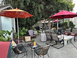 Bywater Home, Parking and Pet Friendly Retreat by RedAwning