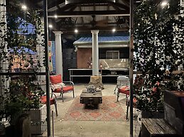 Bywater Home, Parking and Pet Friendly Retreat by RedAwning