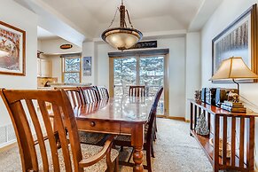 Premiere 2br Townhome - Shuttle To Slopes. Kids Ski Free! 2 Bedroom Co